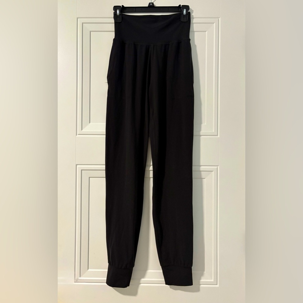 Athleta Salutation Joggers